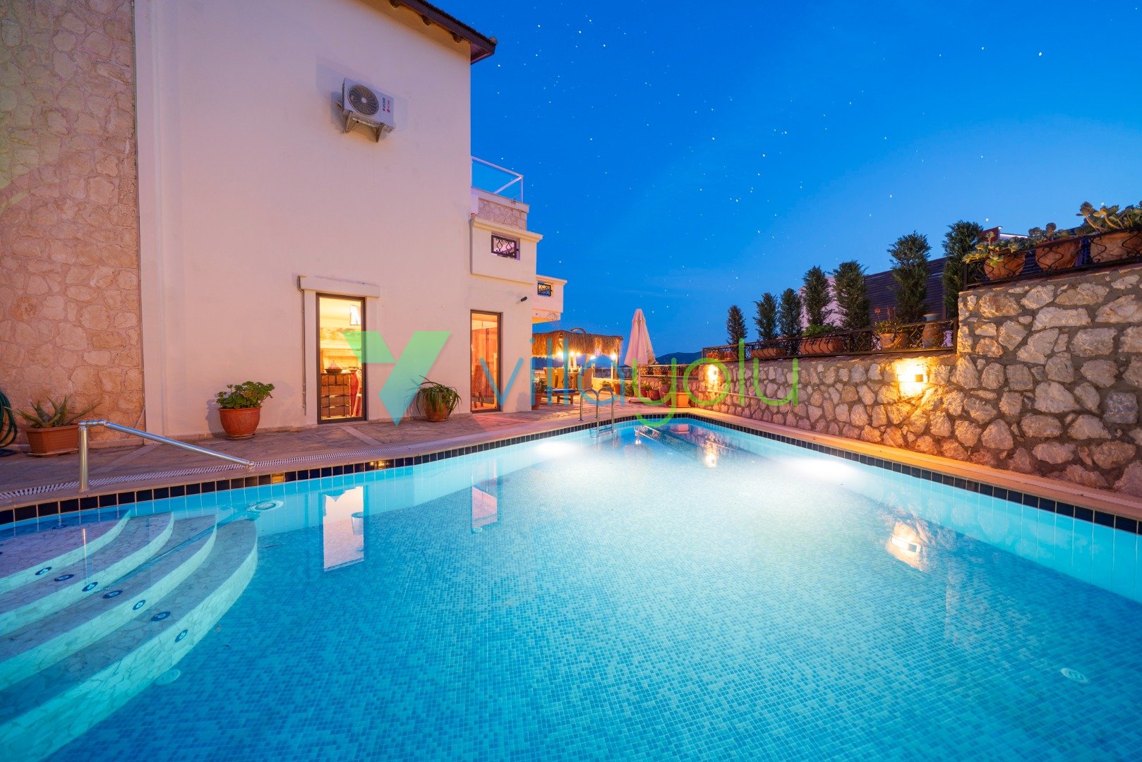 Villa Main