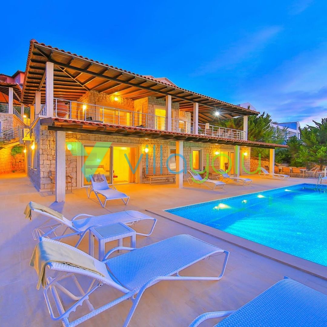 Villa Main