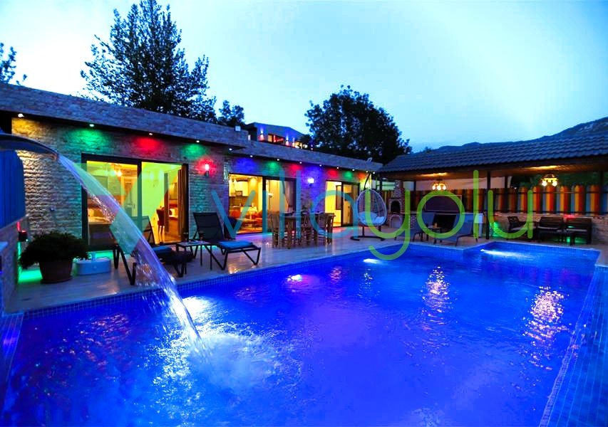 Villa Main