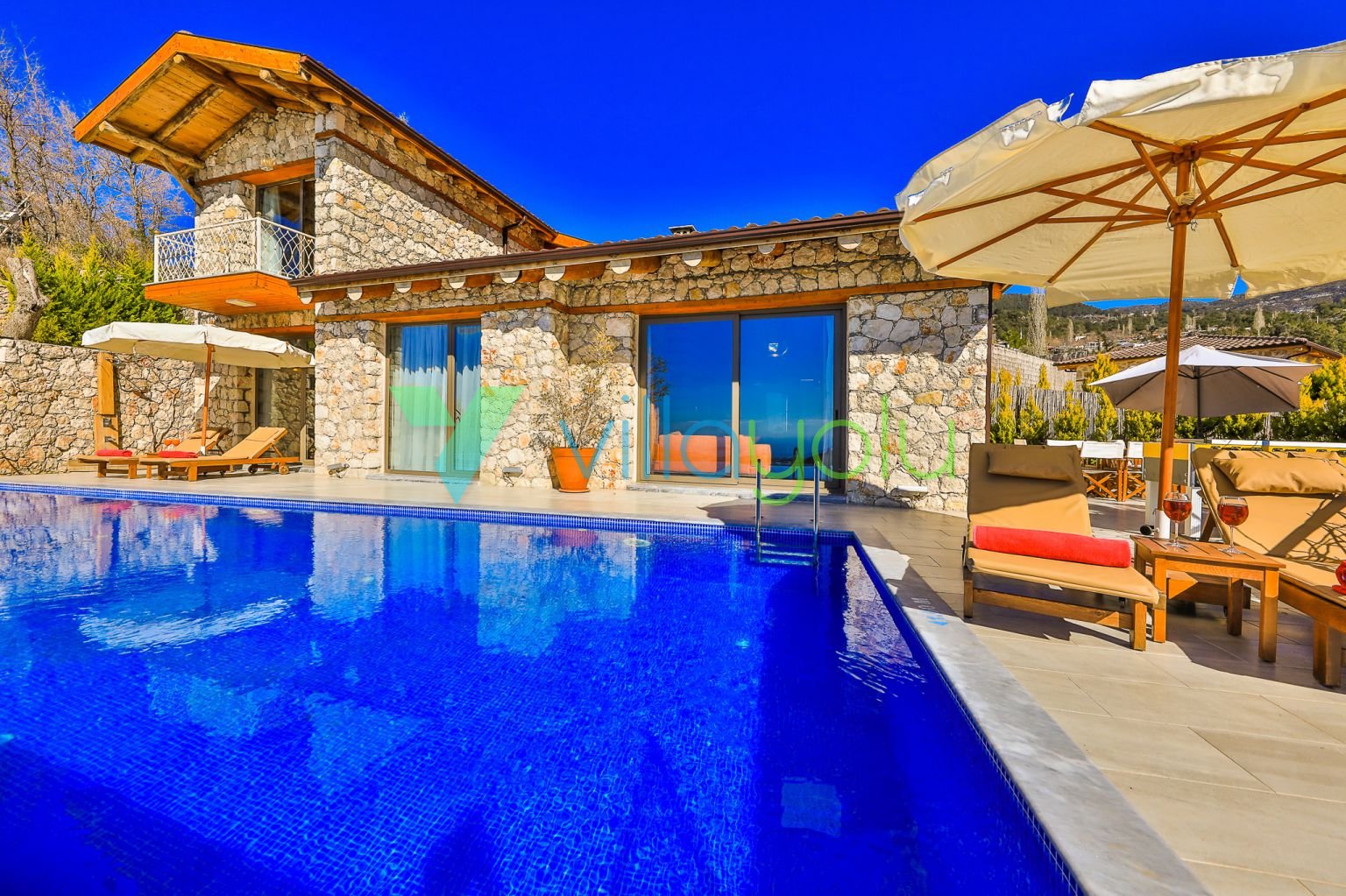 Villa Main