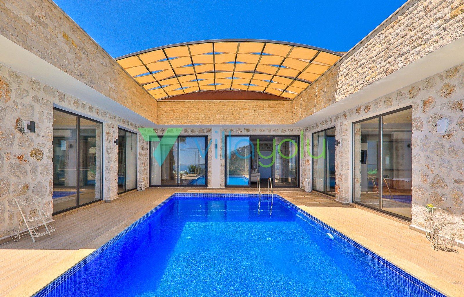 Villa Main
