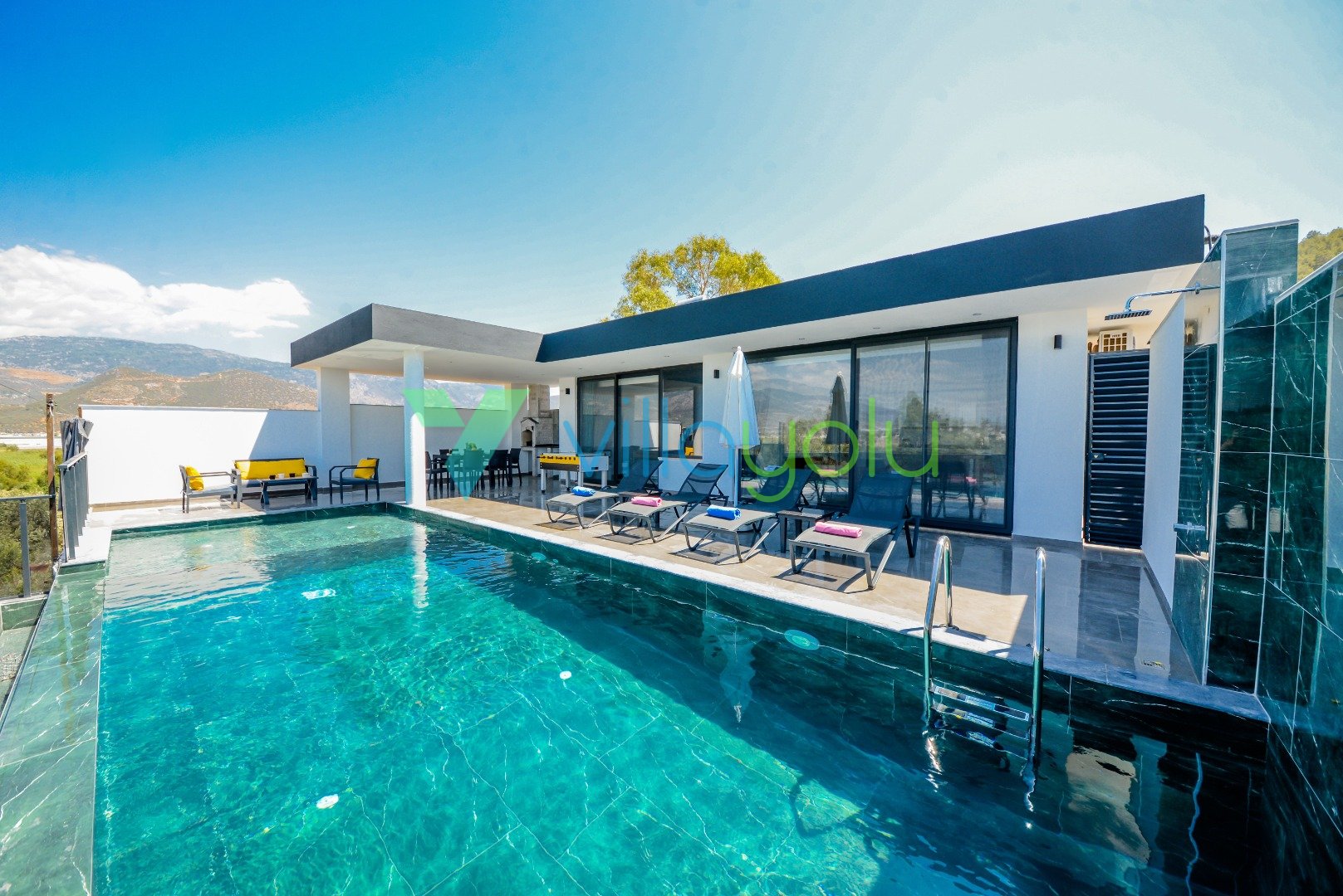 Villa Main