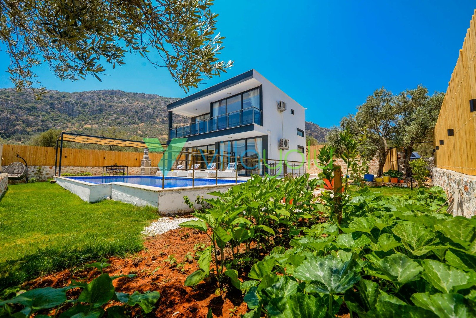 Villa Main