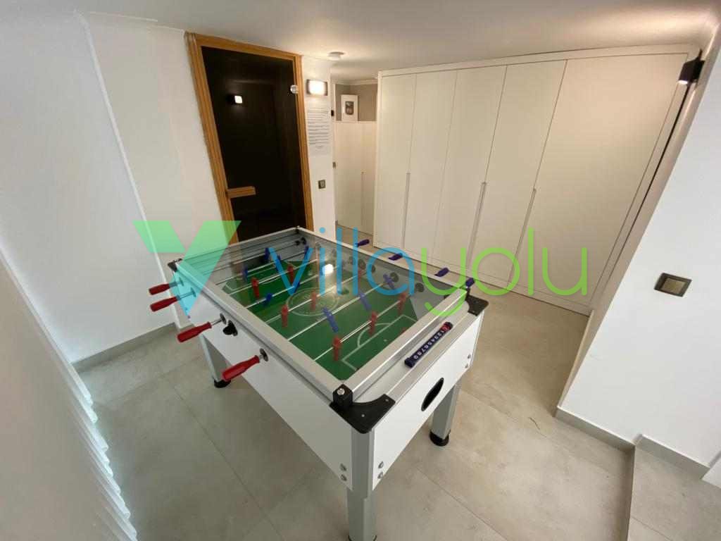 Mobile Gallery 18