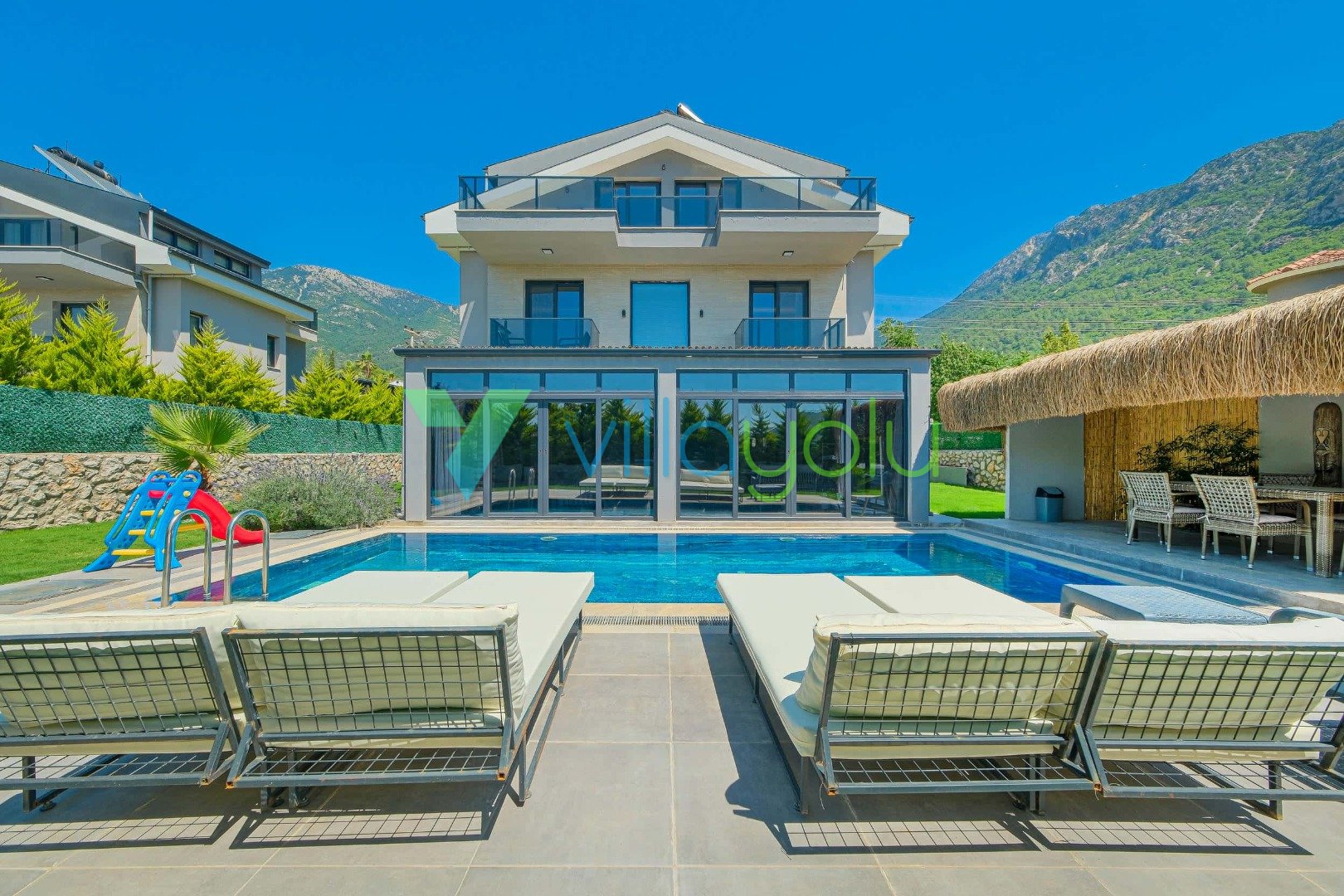 Villa Main
