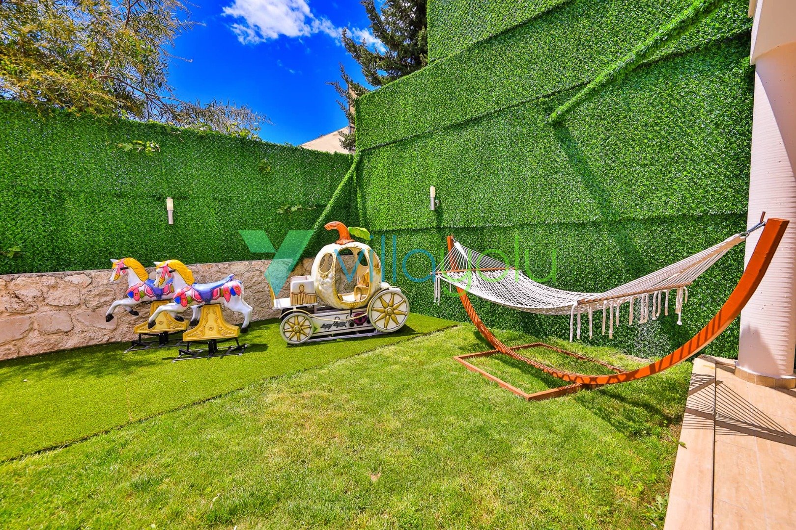 Mobile Gallery 57