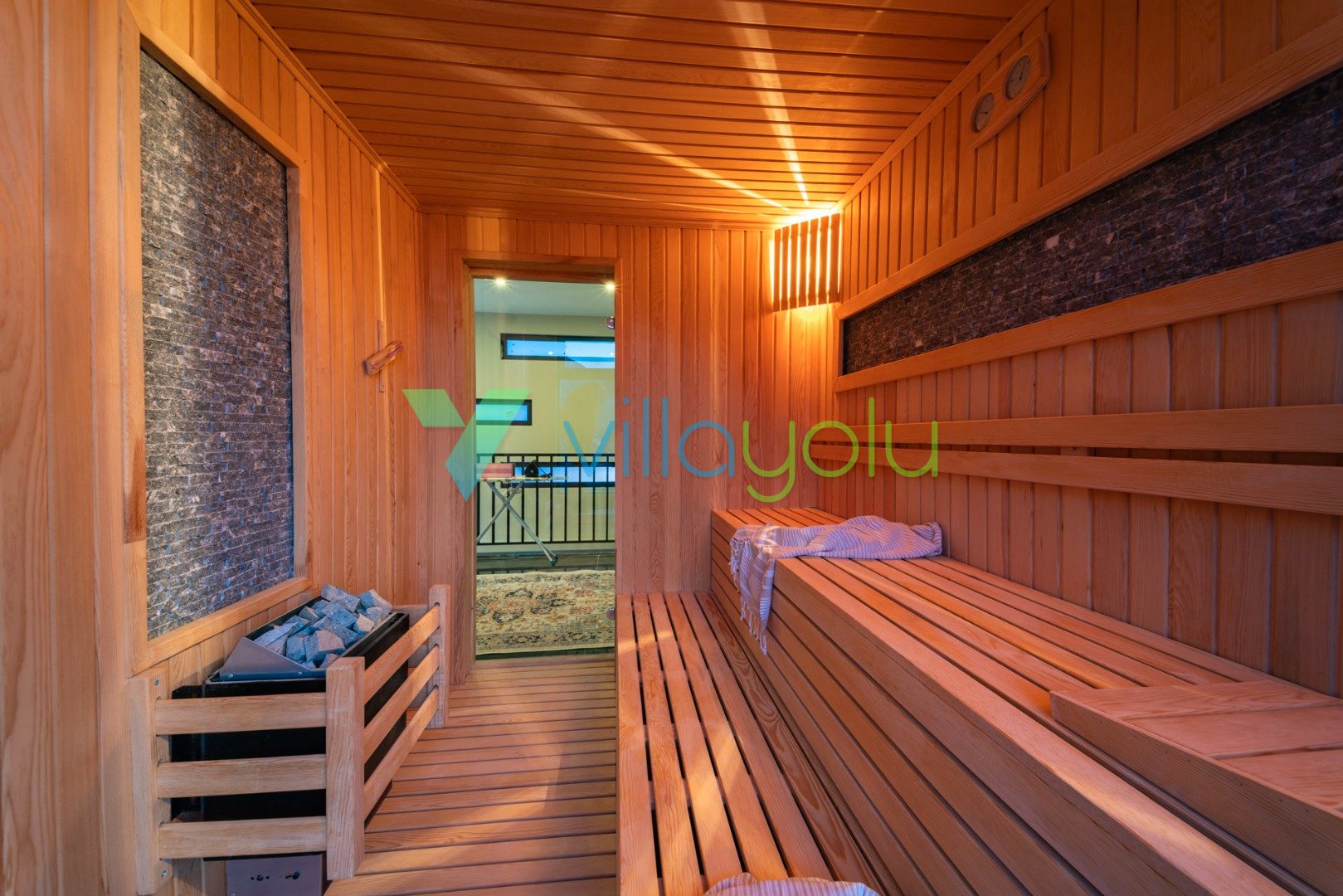 Mobile Gallery 37