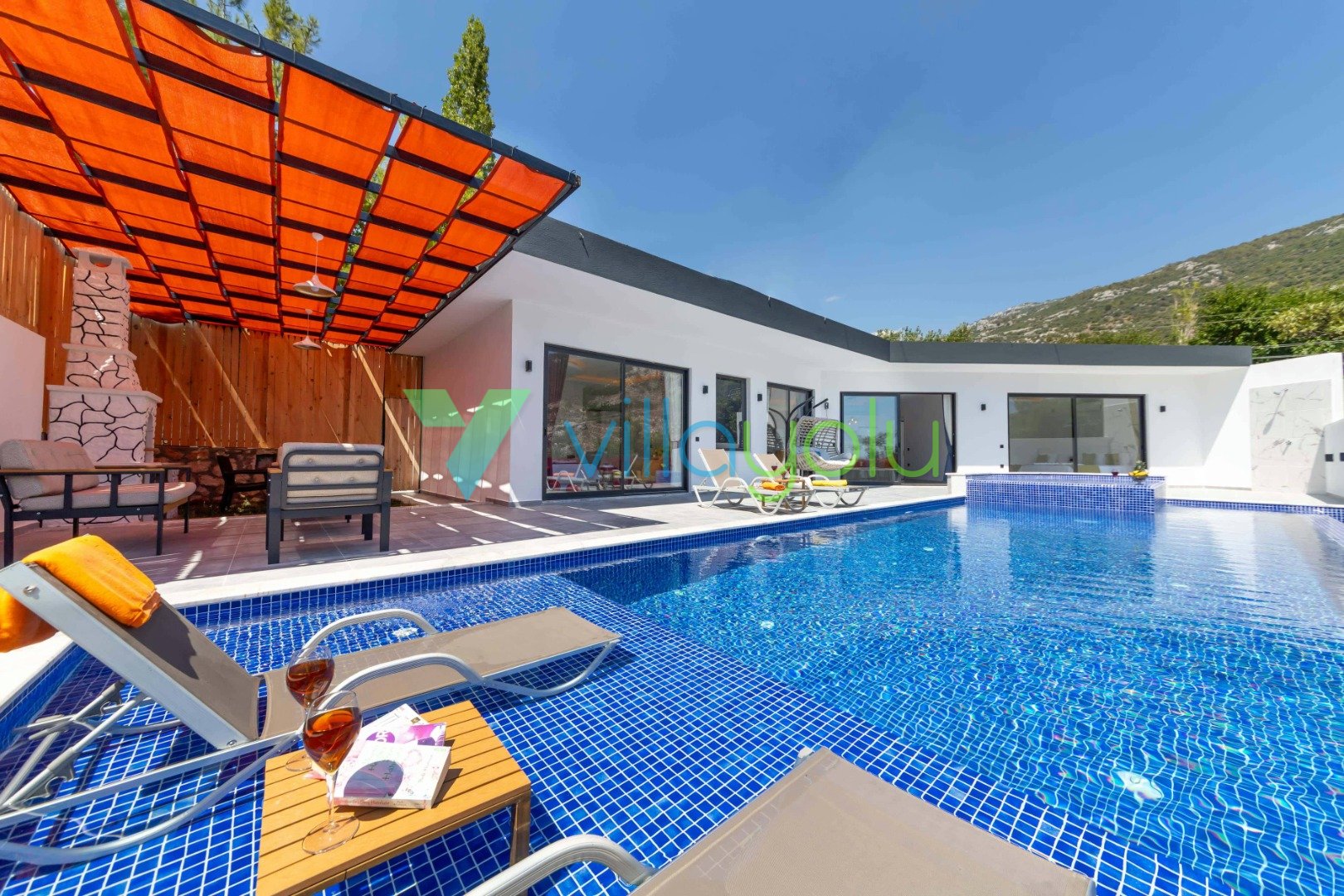Villa Main
