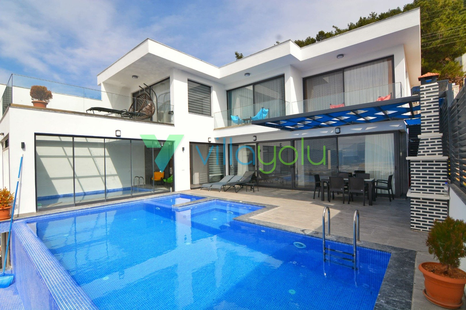 Villa Main