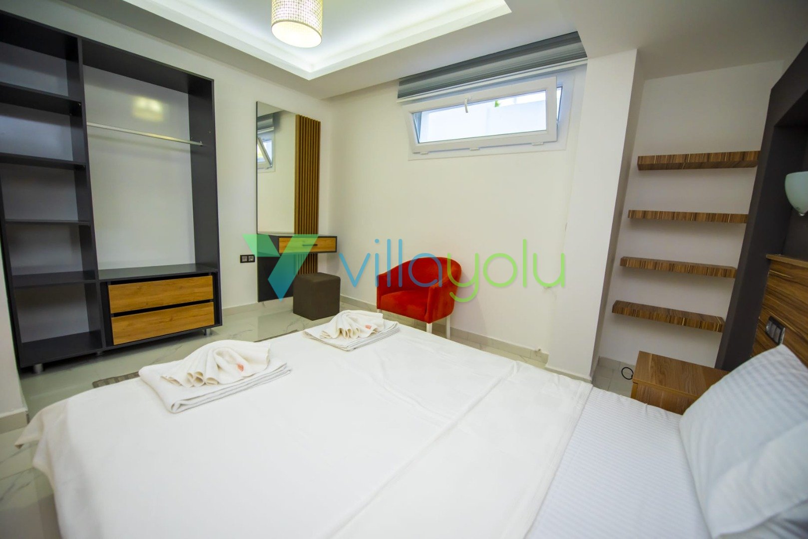 Mobile Gallery 37