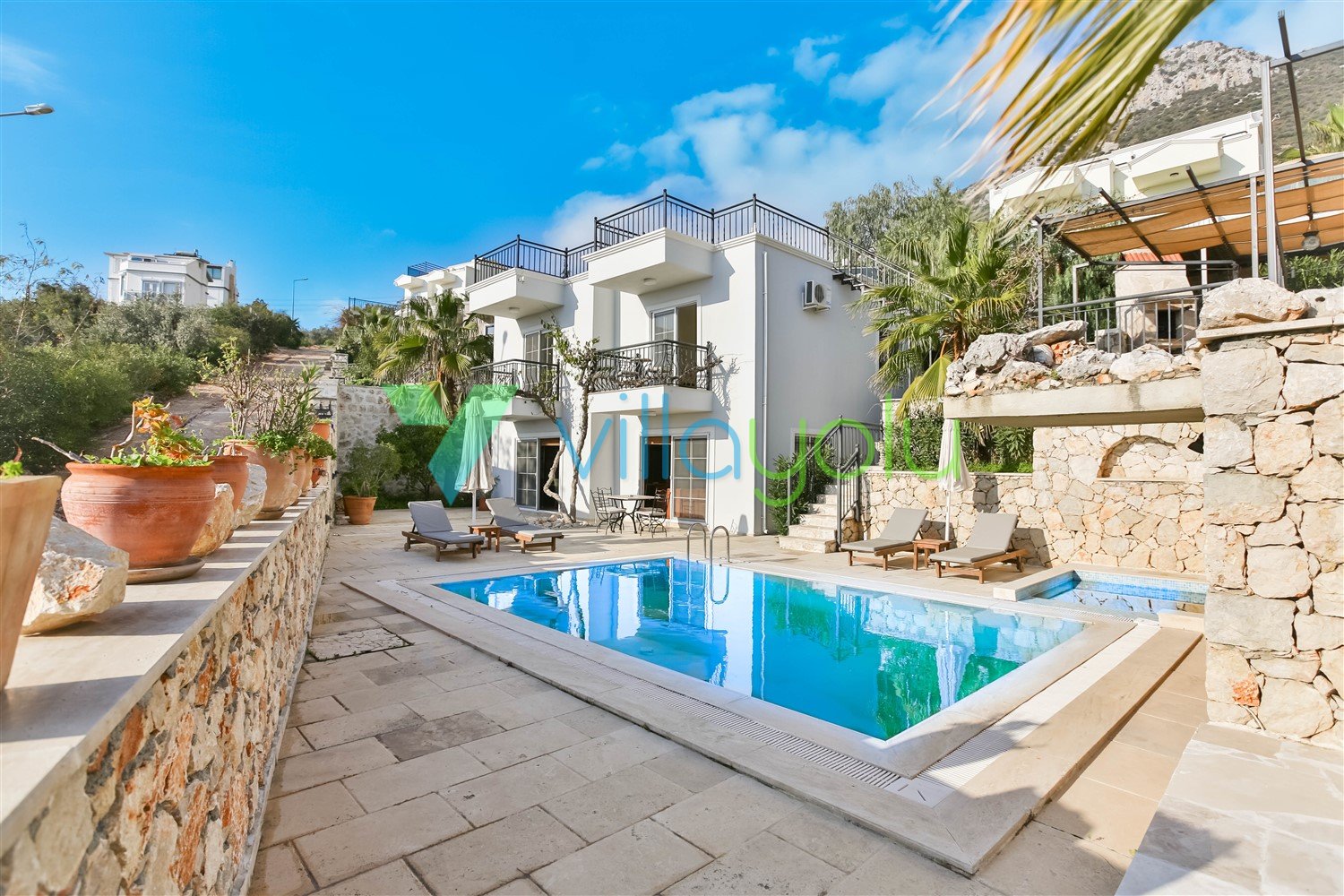 Villa Main