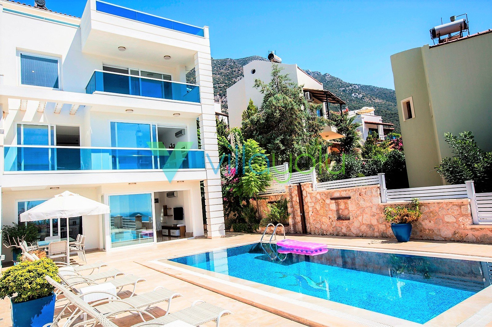Villa Main