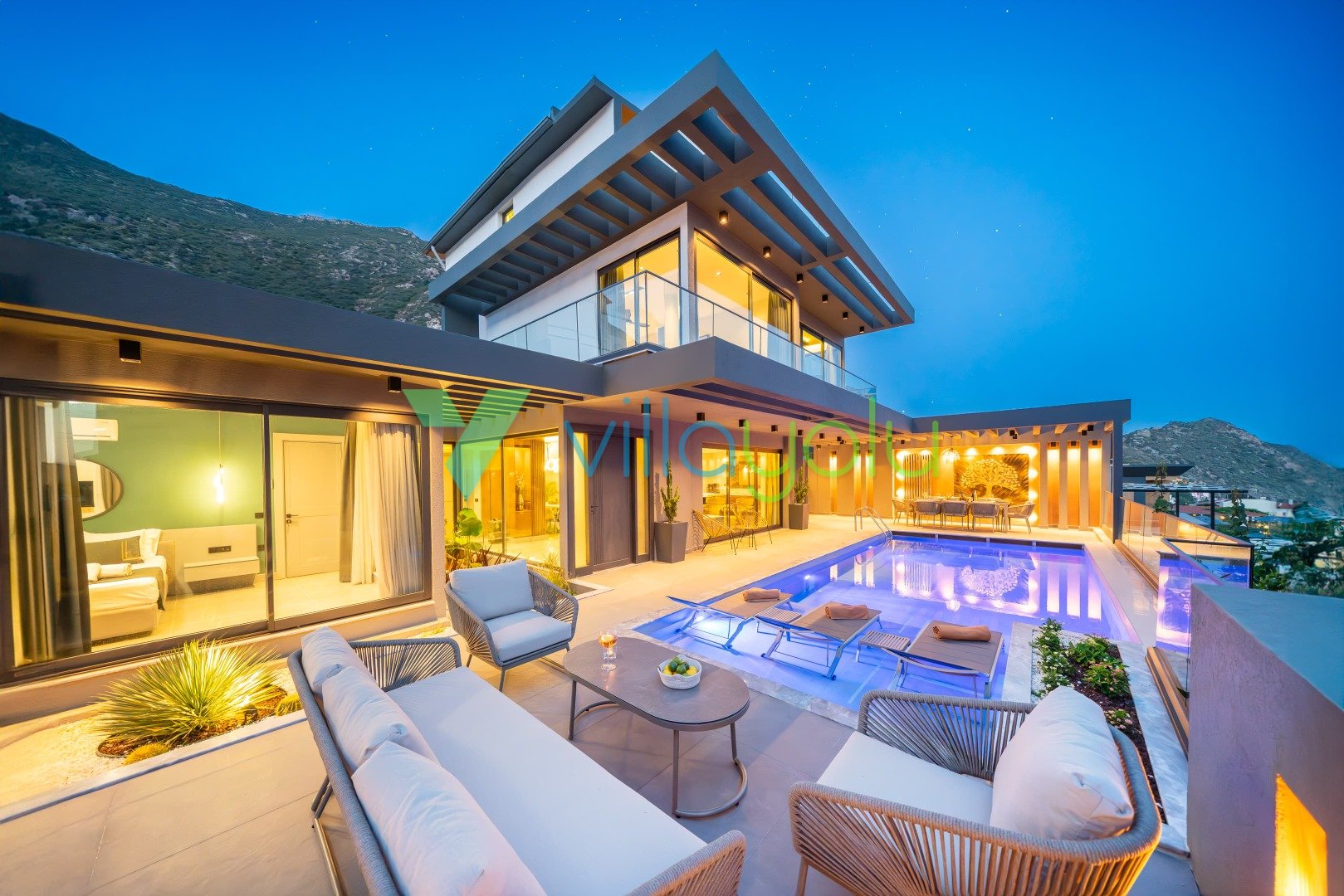 Villa Main