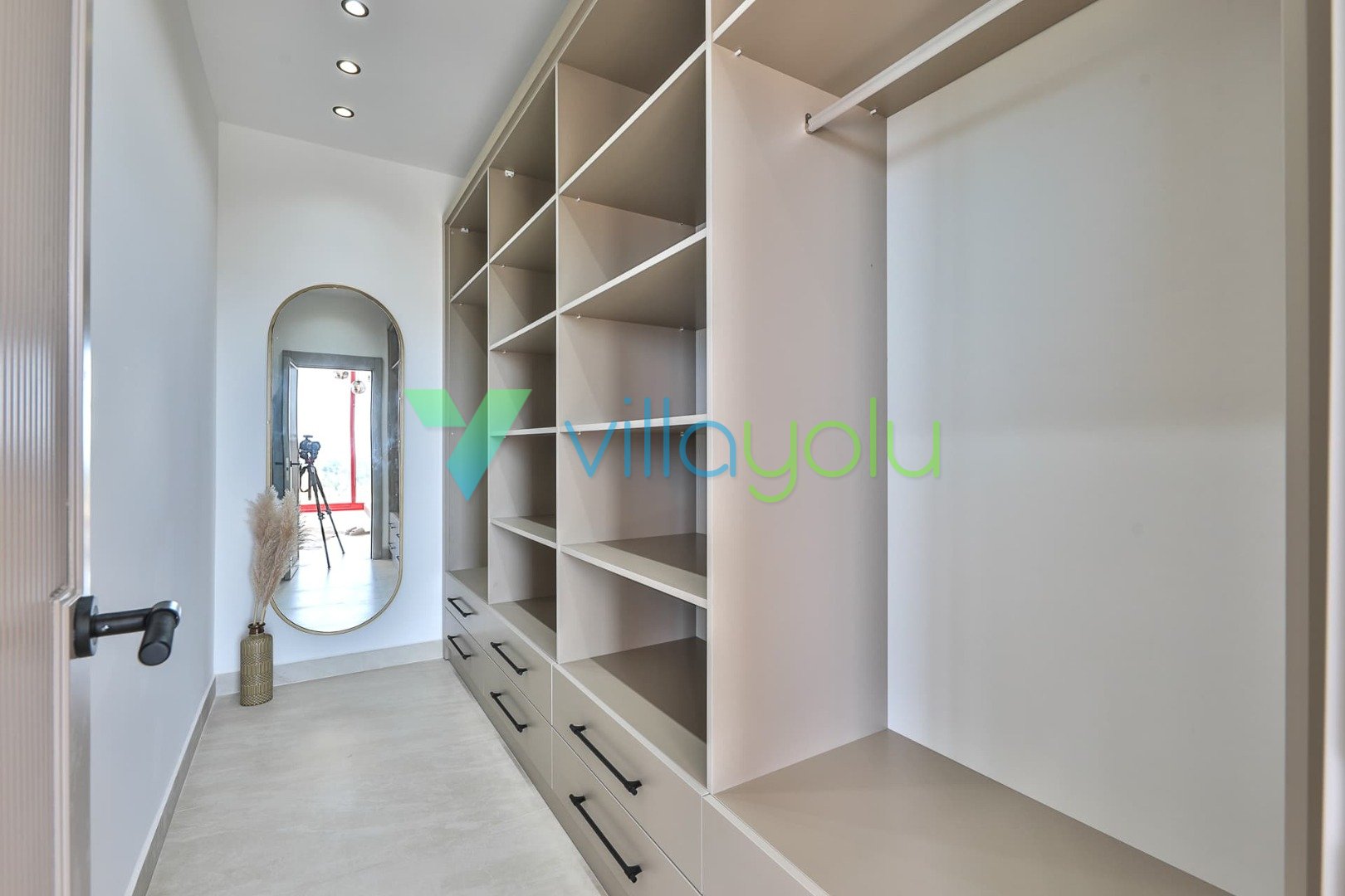 Mobile Gallery 92