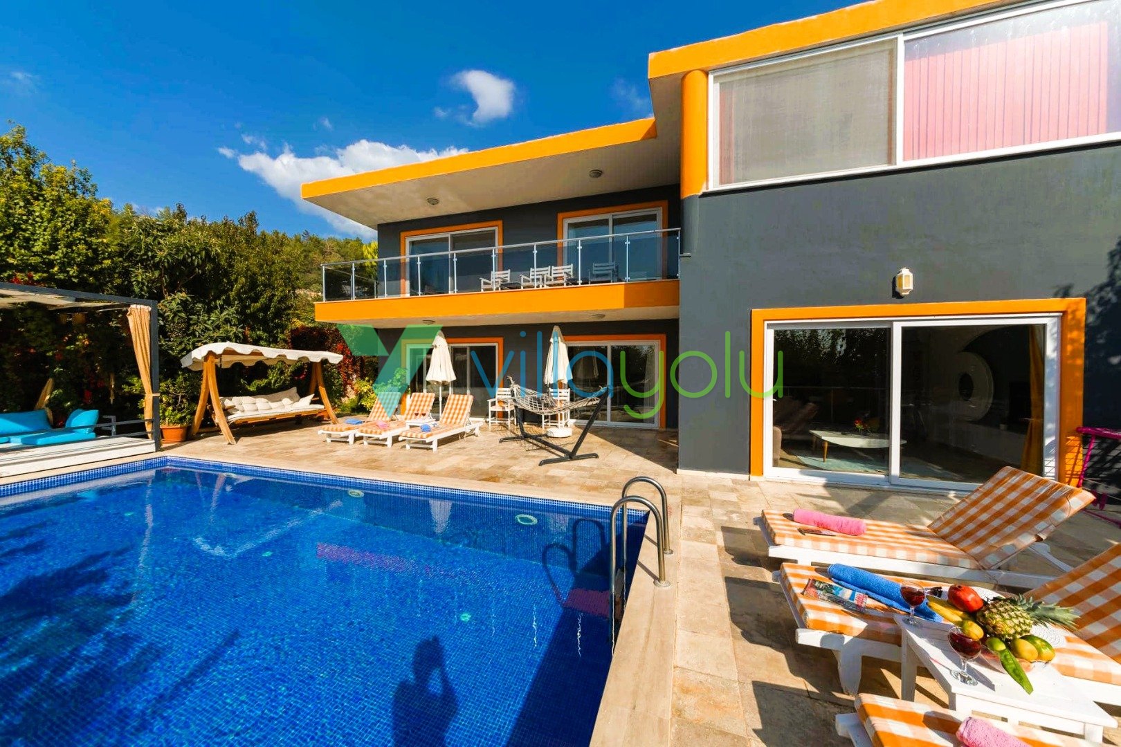 Villa Main