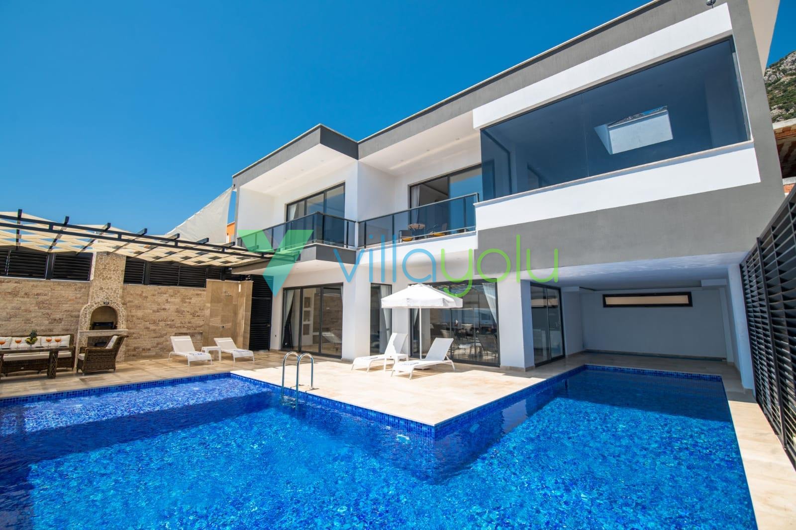 Villa Main