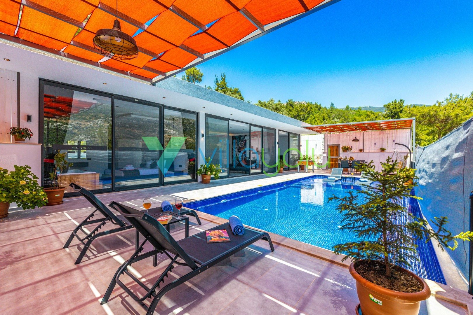 Villa Main