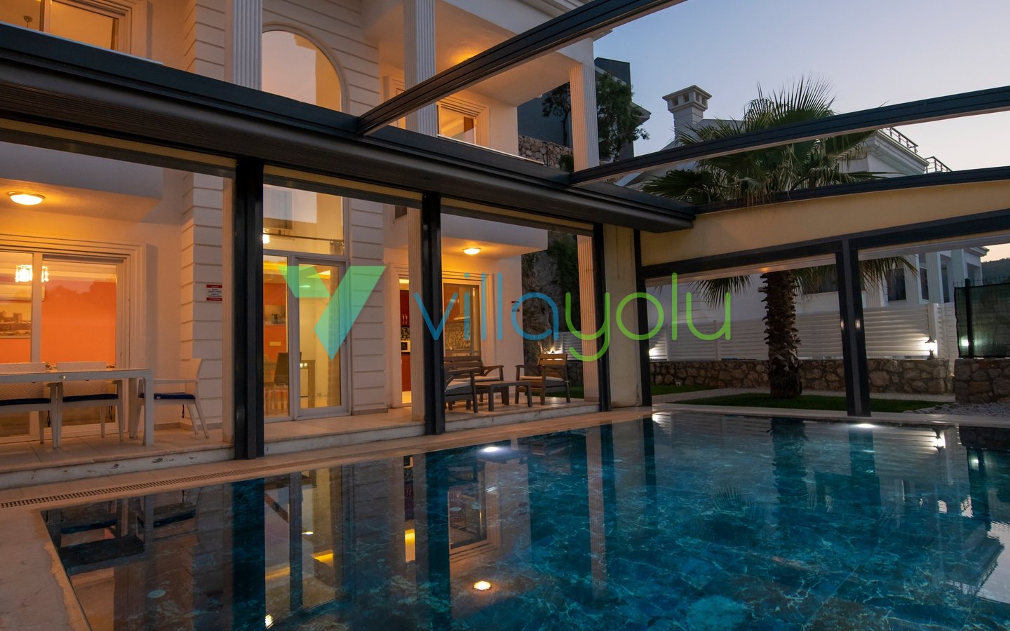 Gallery 0