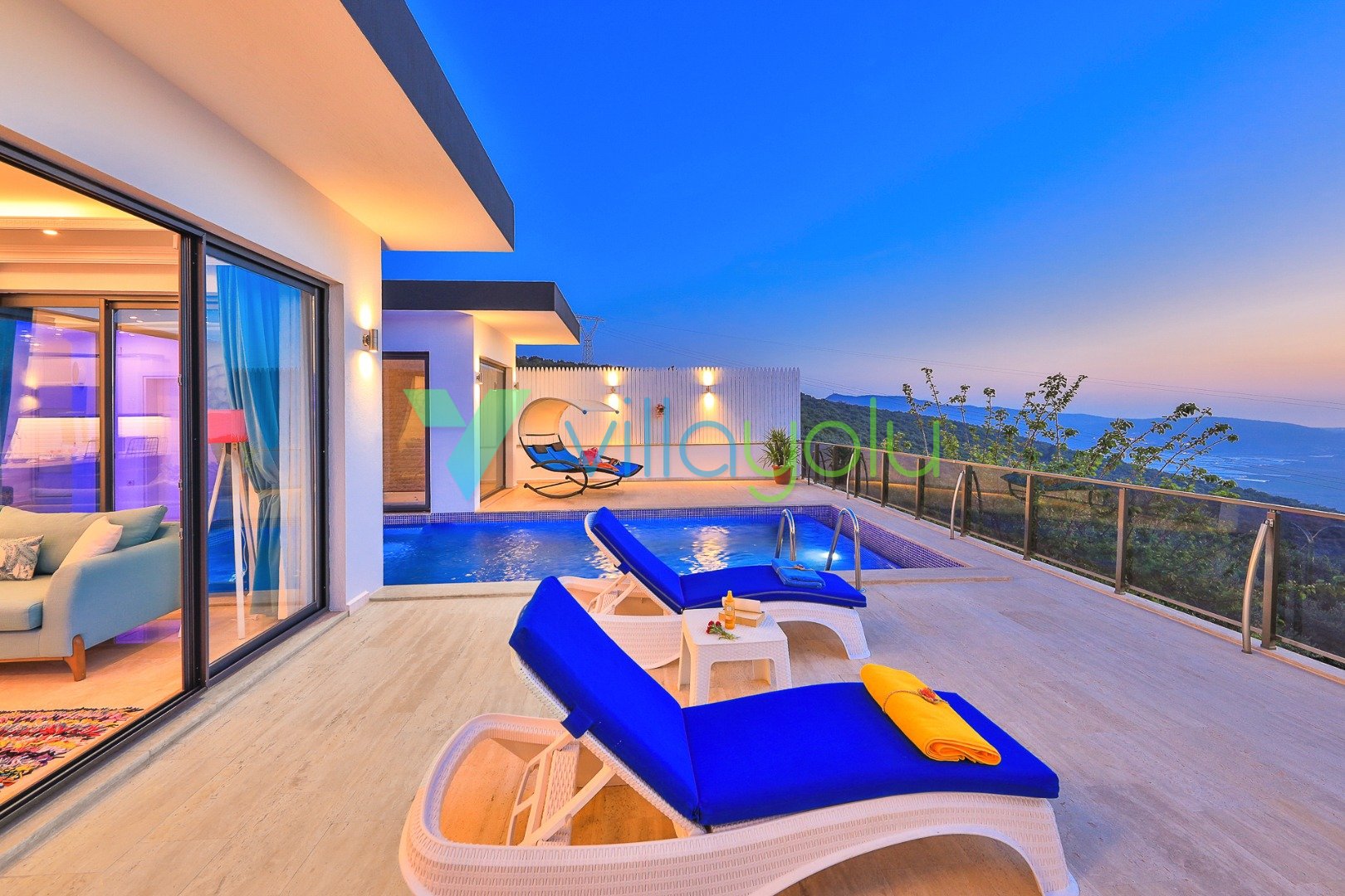 Gallery 2