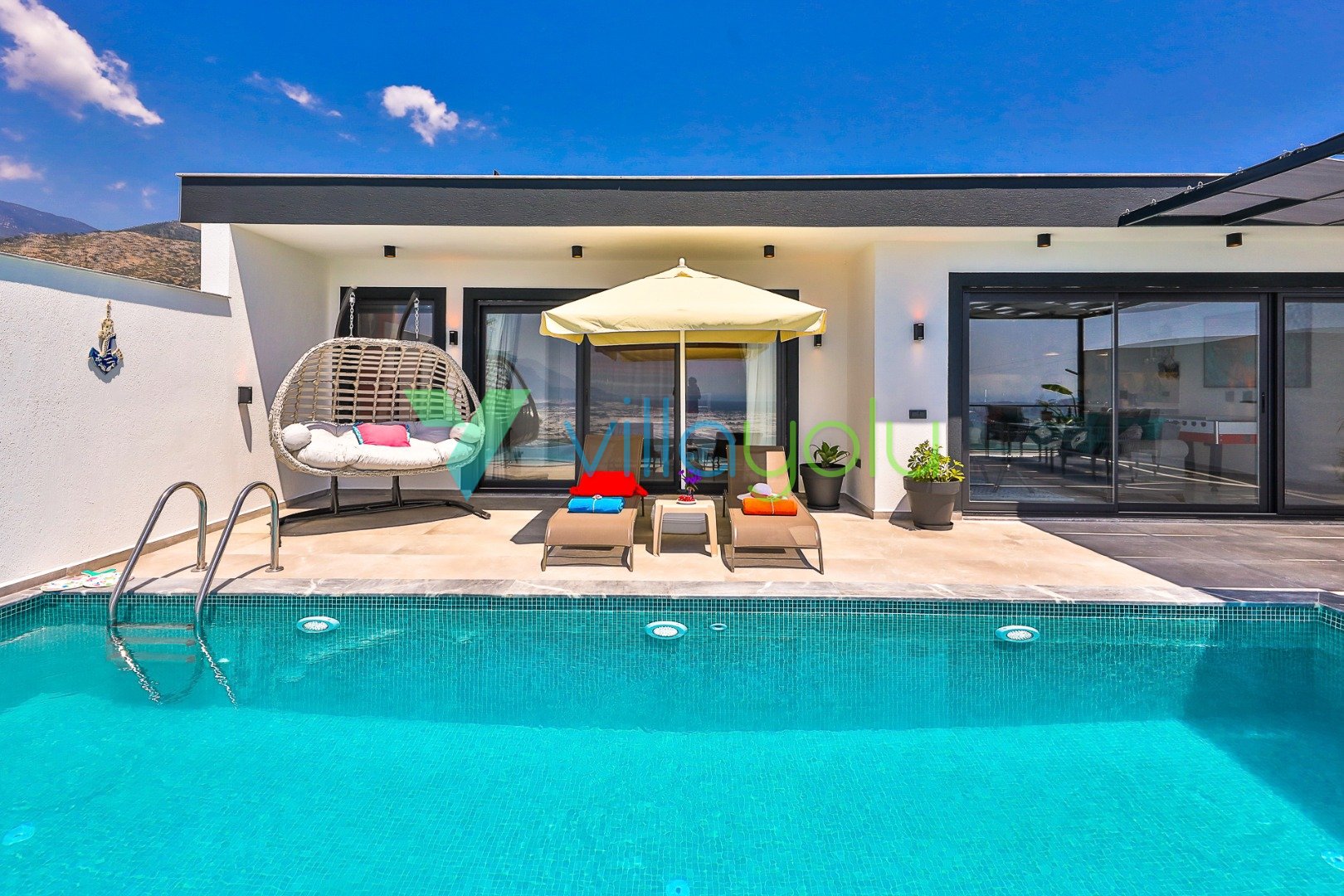 Mobile Gallery 13