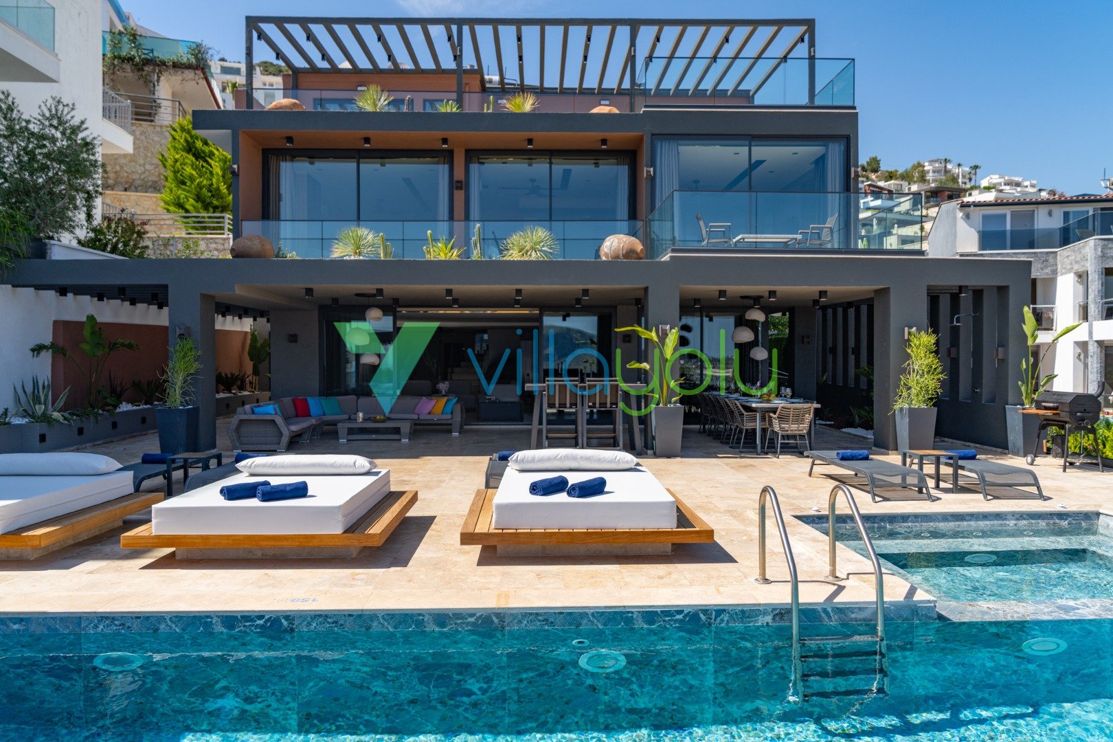 Villa Main