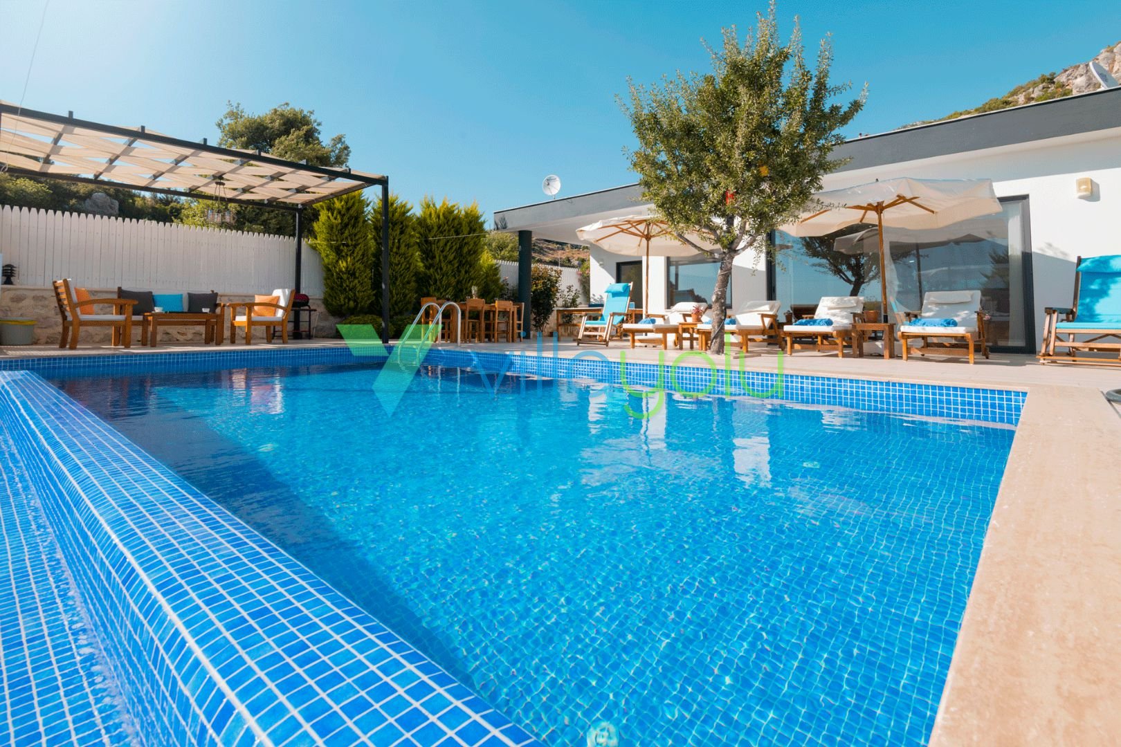 Villa Main