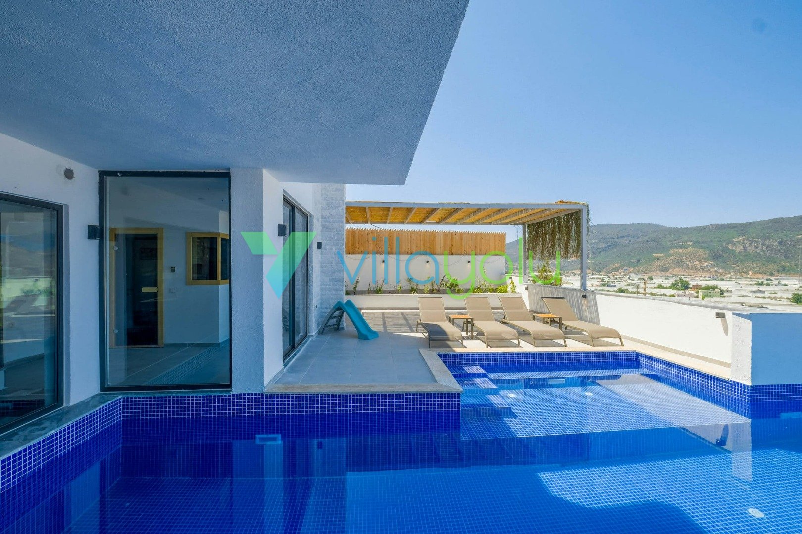Mobile Gallery 8