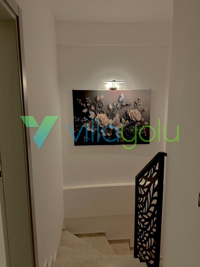 Mobile Gallery 19