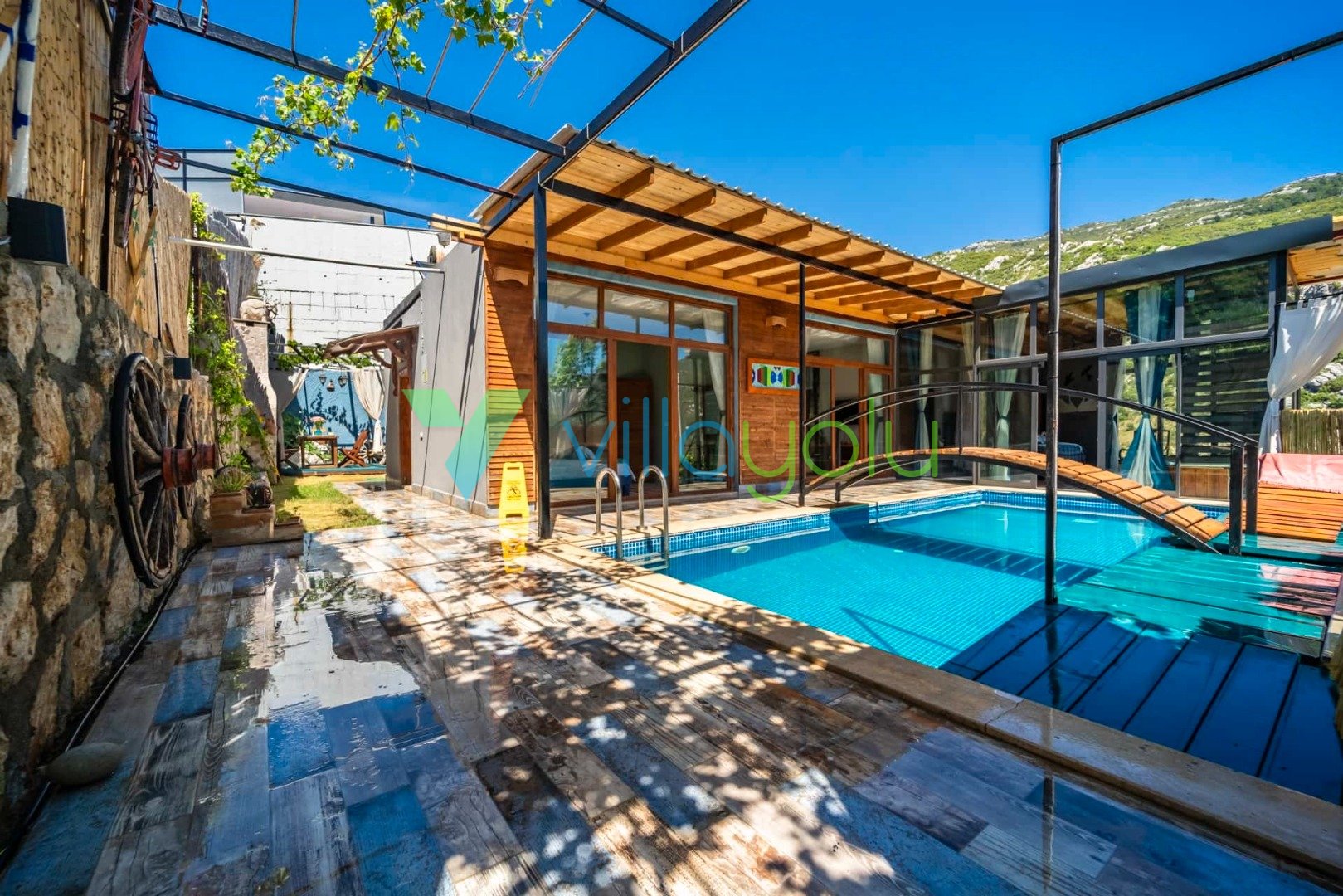 Villa Main