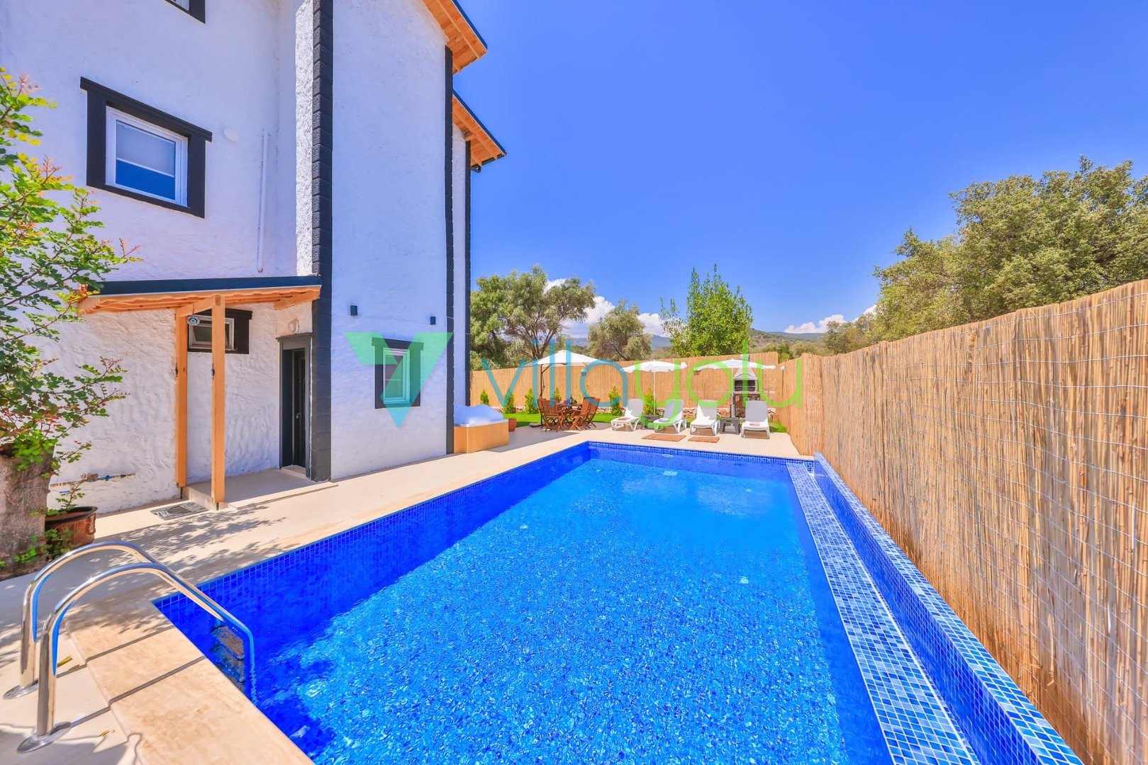 Villa Main
