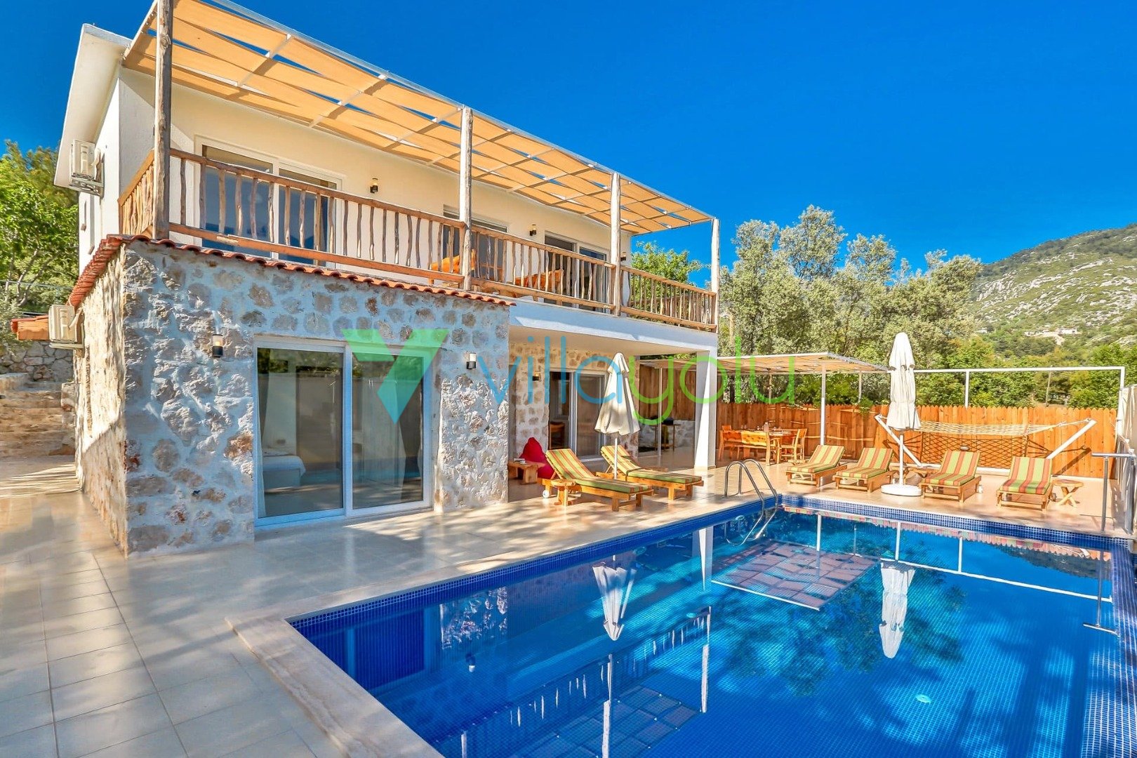 Villa Main