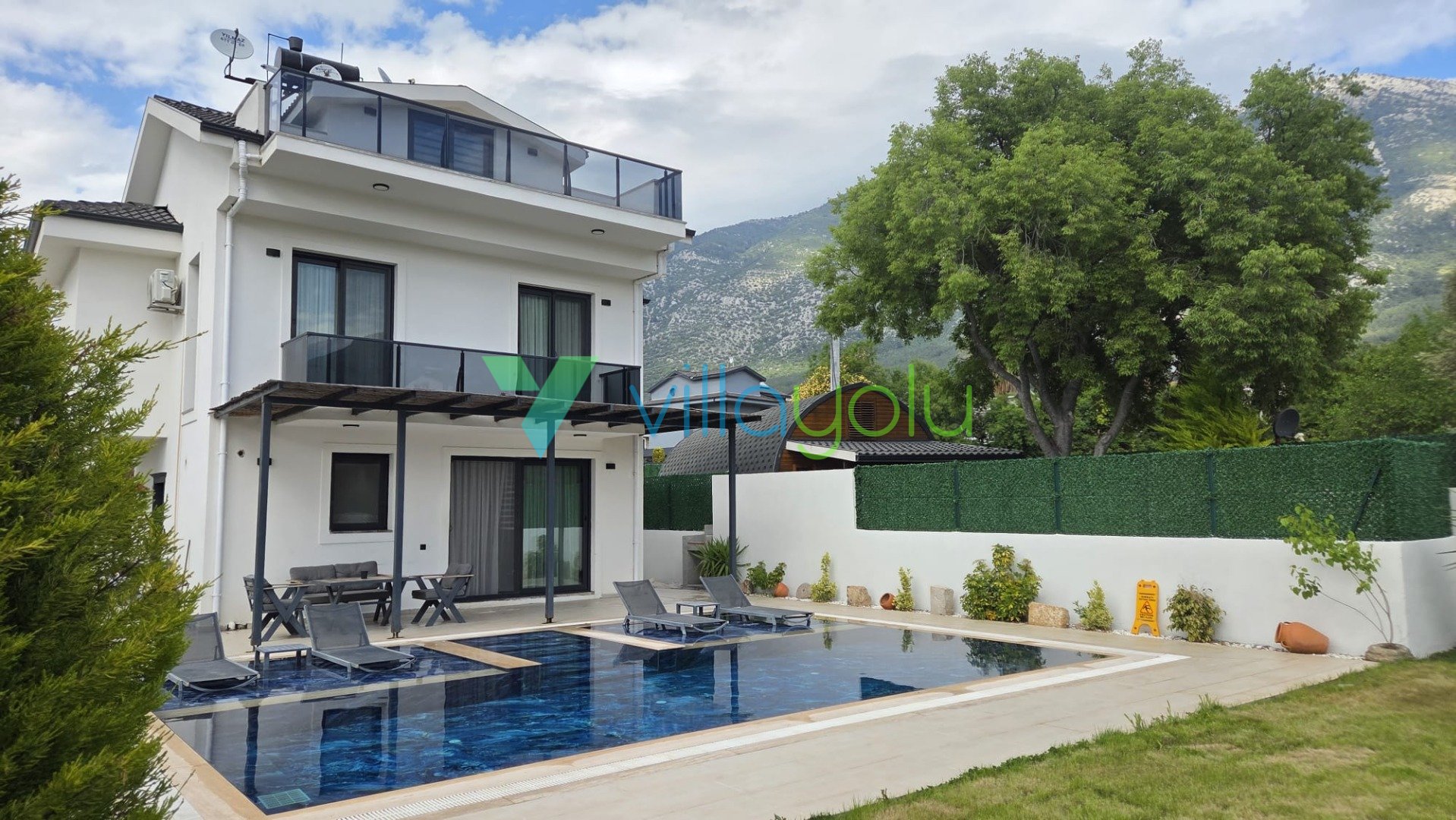 Villa Main