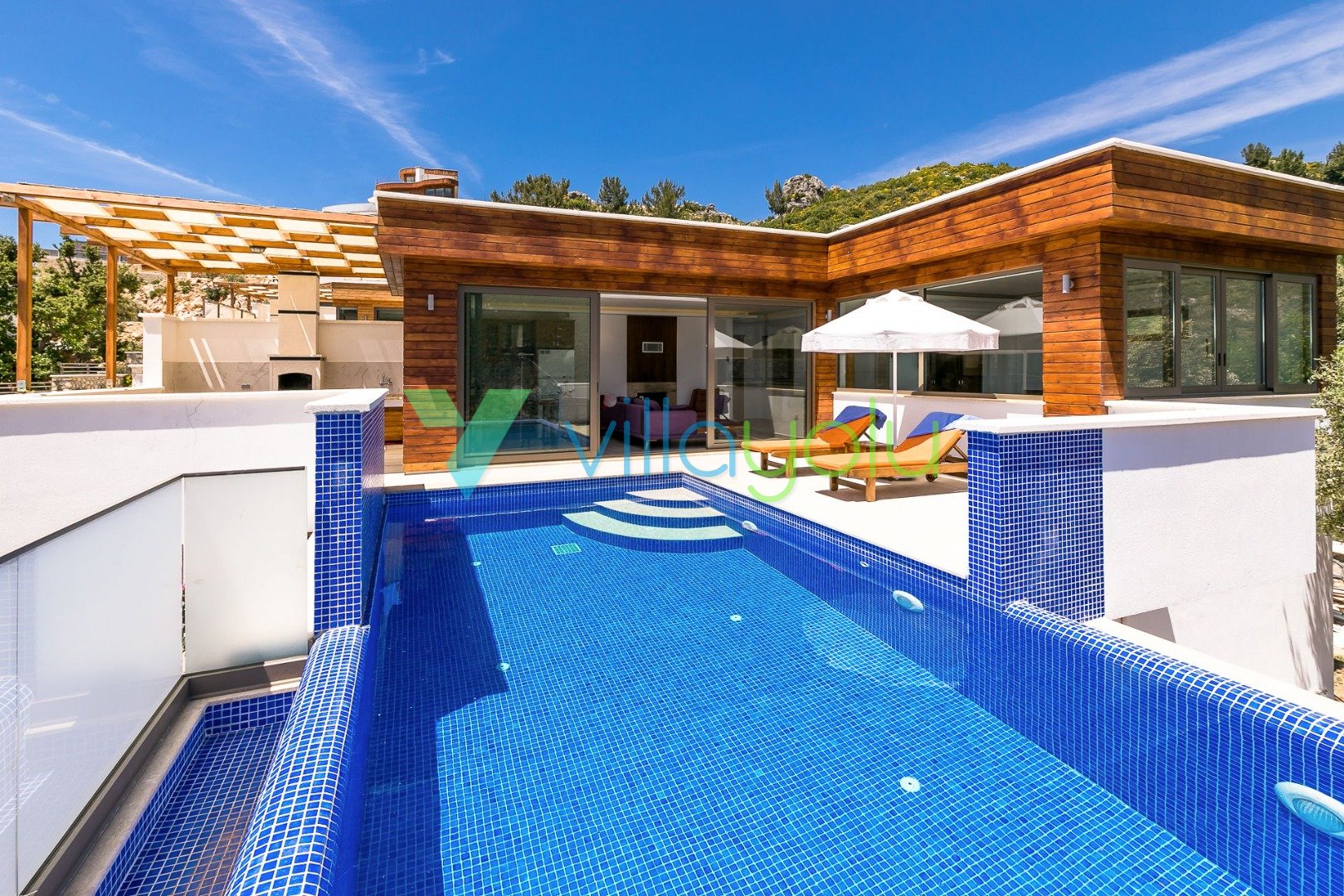 Villa Main